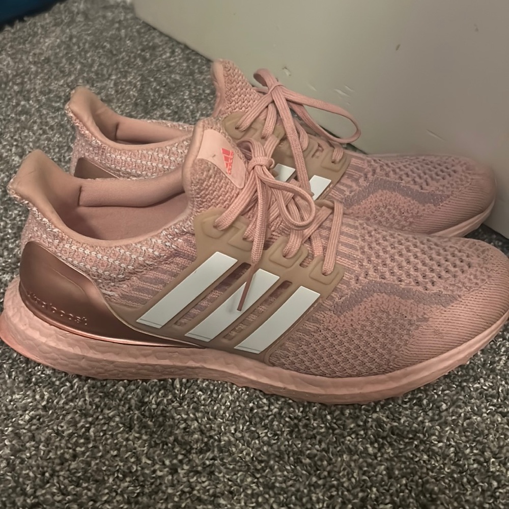 Women’s pink ultra boost